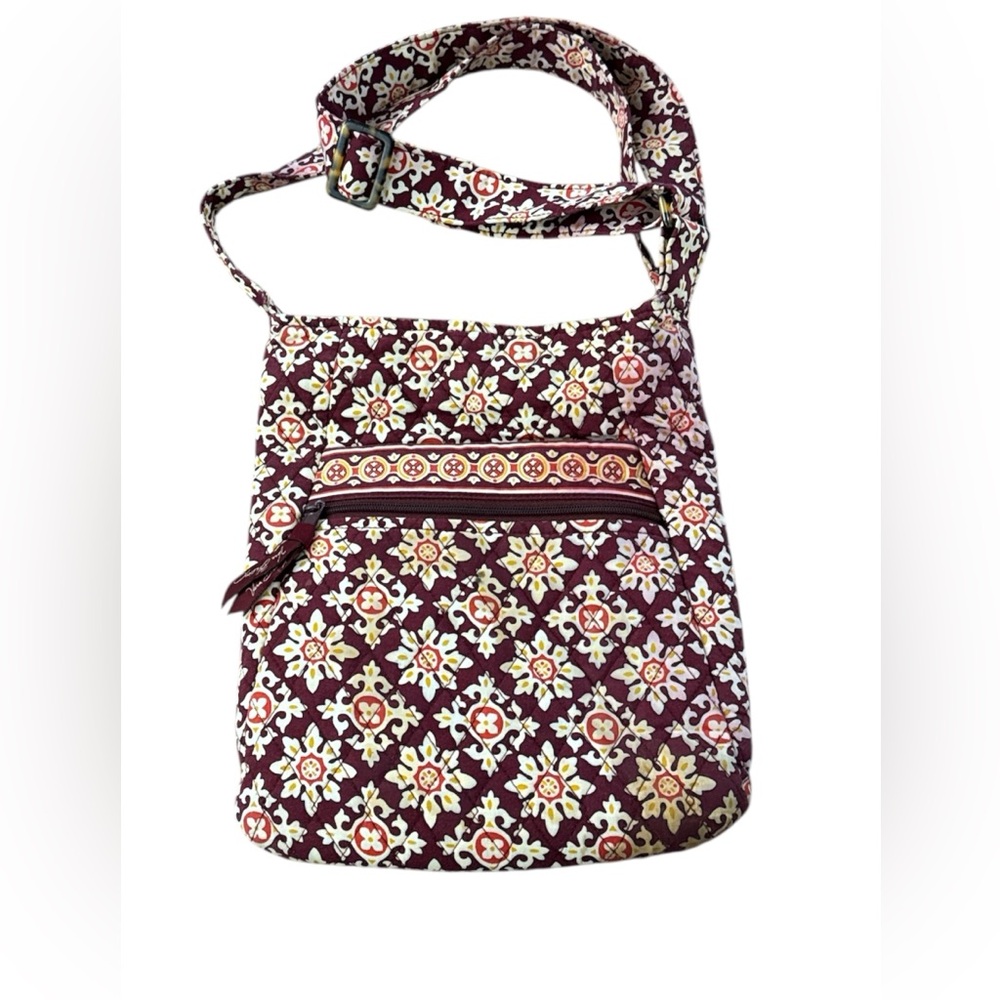 Vera Bradley - Medallion Pattern - Crossbody Bag